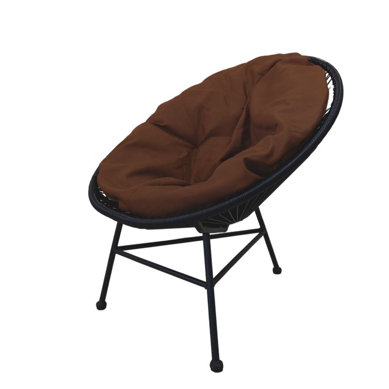 A seat with a pillow
